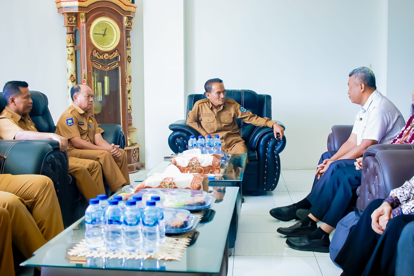 Wabup Dompu Bersama Sekda Terima Kunker Kepala BPK Perwakilan Provinsi NTB