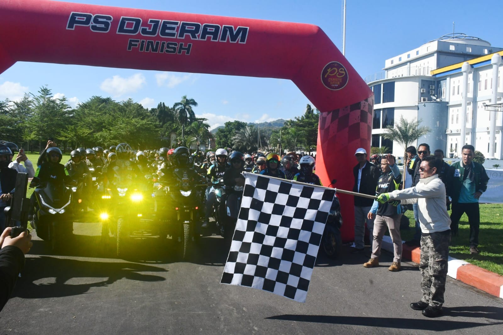 Ribuan Peserta Meriahkan Touring Destinasi Wisata Sambut HUT Dompu ke-211