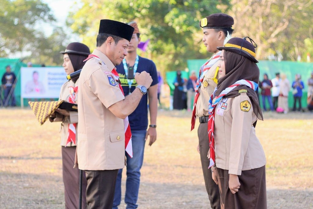 Bupati Dompu Pimpin Upacara Pembukaan Kemah Budaya Pramuka Se-NTB