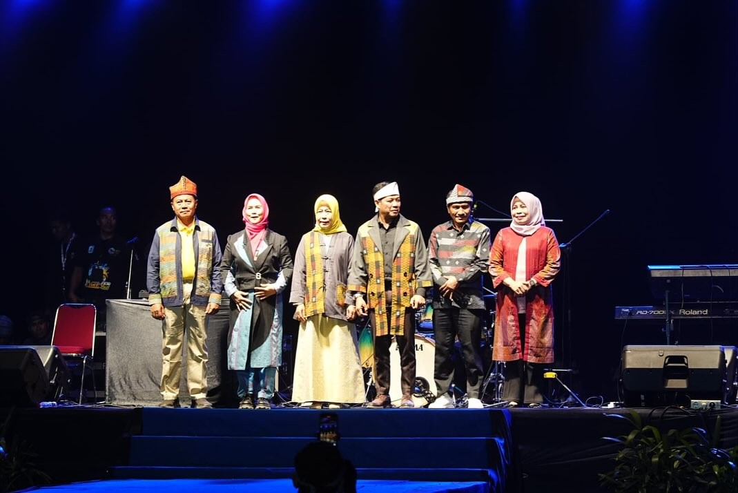 Sukses Festival Lakey, Dompu Diganjar Kabupaten Kreatif & Rekor Muri, Bupati Sampaikan Ini