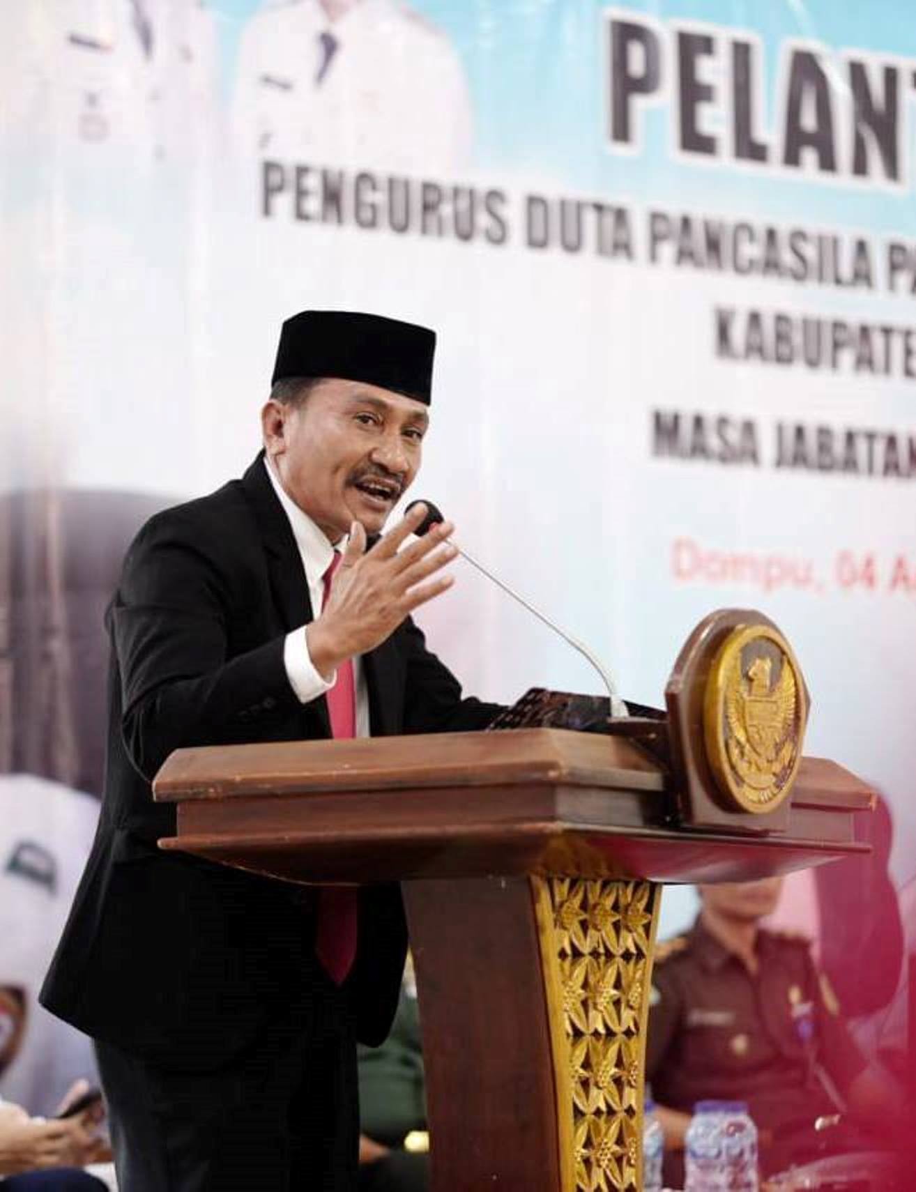 Wabup Melantik DPPI Kabupaten Dompu  Masa Jabatan 2025-2029