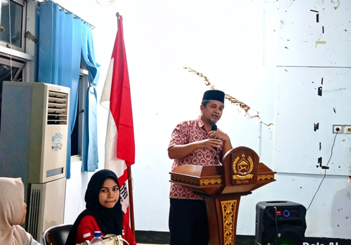 Wakili Bupati, Asisten Perekonomian dan Pembangunan Setda Dompu Hadiri Konfercab GMNI Ke-II
