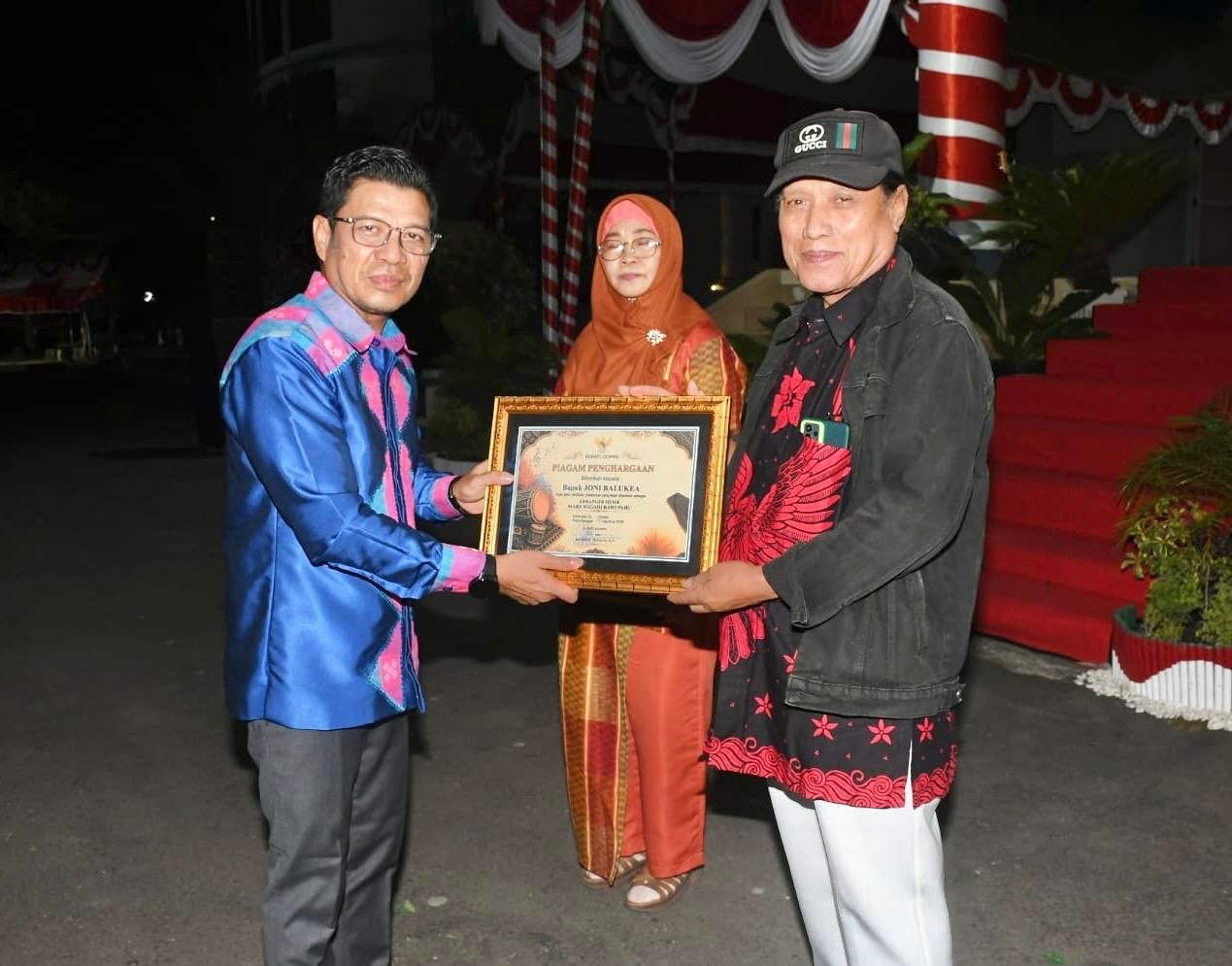 Malam Resepsi HUT Proklamasi RI Ke-81 2026, Bupati Dompu Lantunkan Lagu Daerah Pasapu Monca