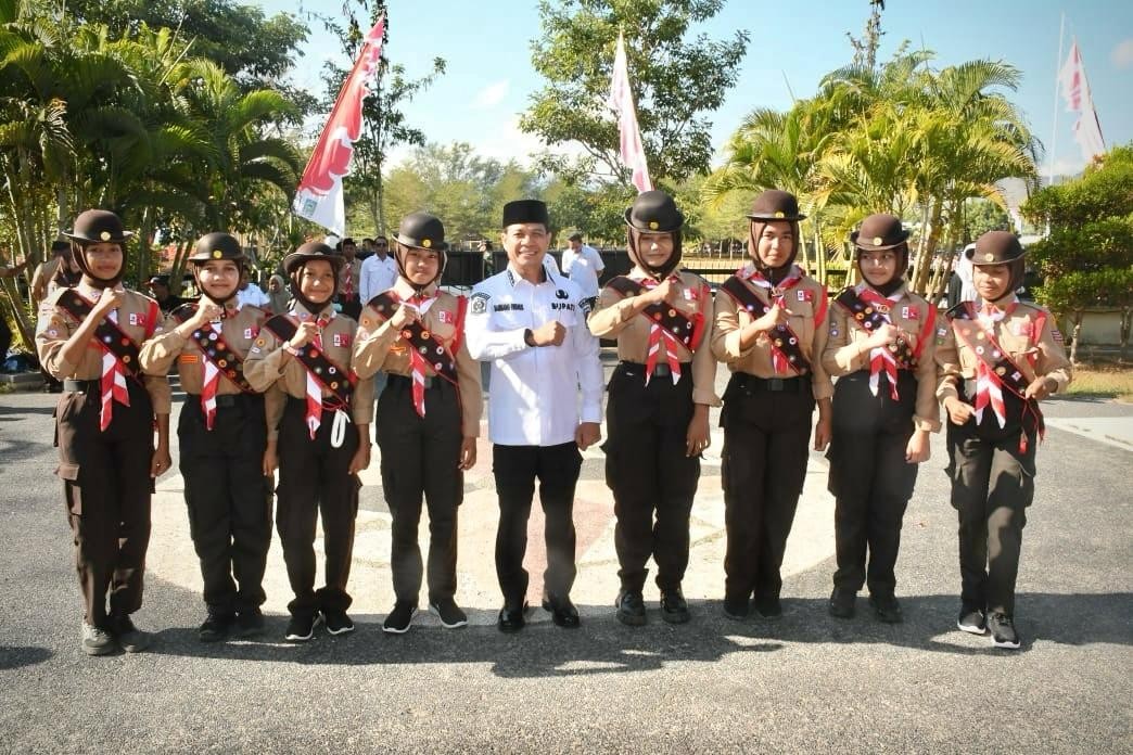 Bupati Dompu Lepas Kontingen Gerakan Pramuka Menuju Jambore Nasional XII Tahun 2026