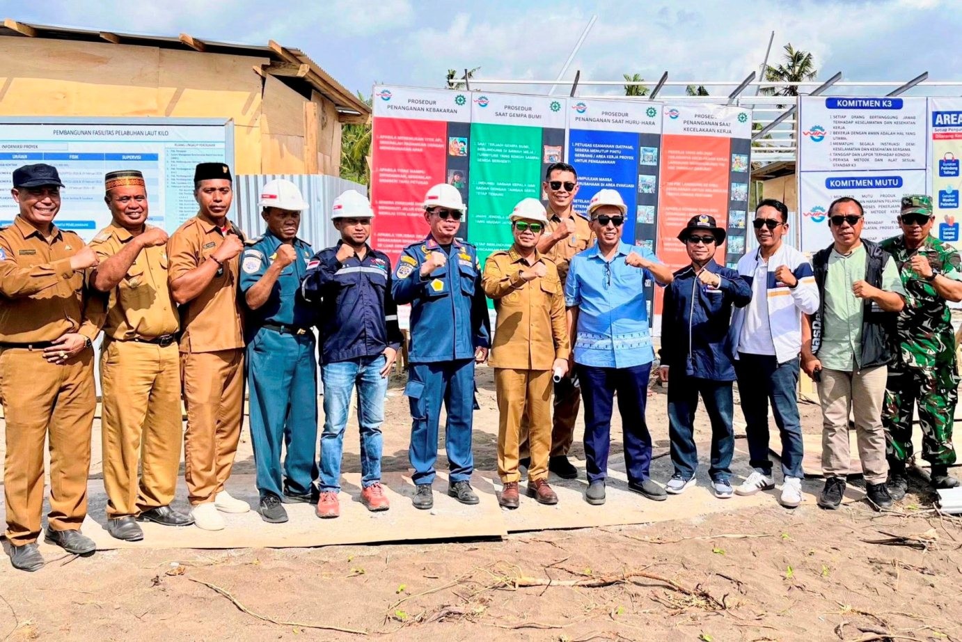 Pelabuhan Kilo Mulai Dibangun, Bupati Dompu dan Anggota DPR RI Dapil NTB Turun Tinjau Lokasi