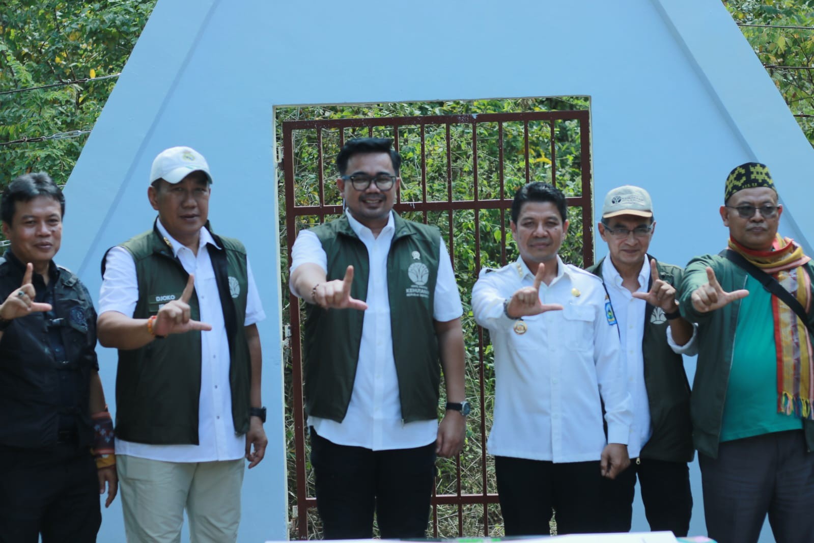 Bupati Sambut Wamen Kehutanan Di Taman Nasional Tambora