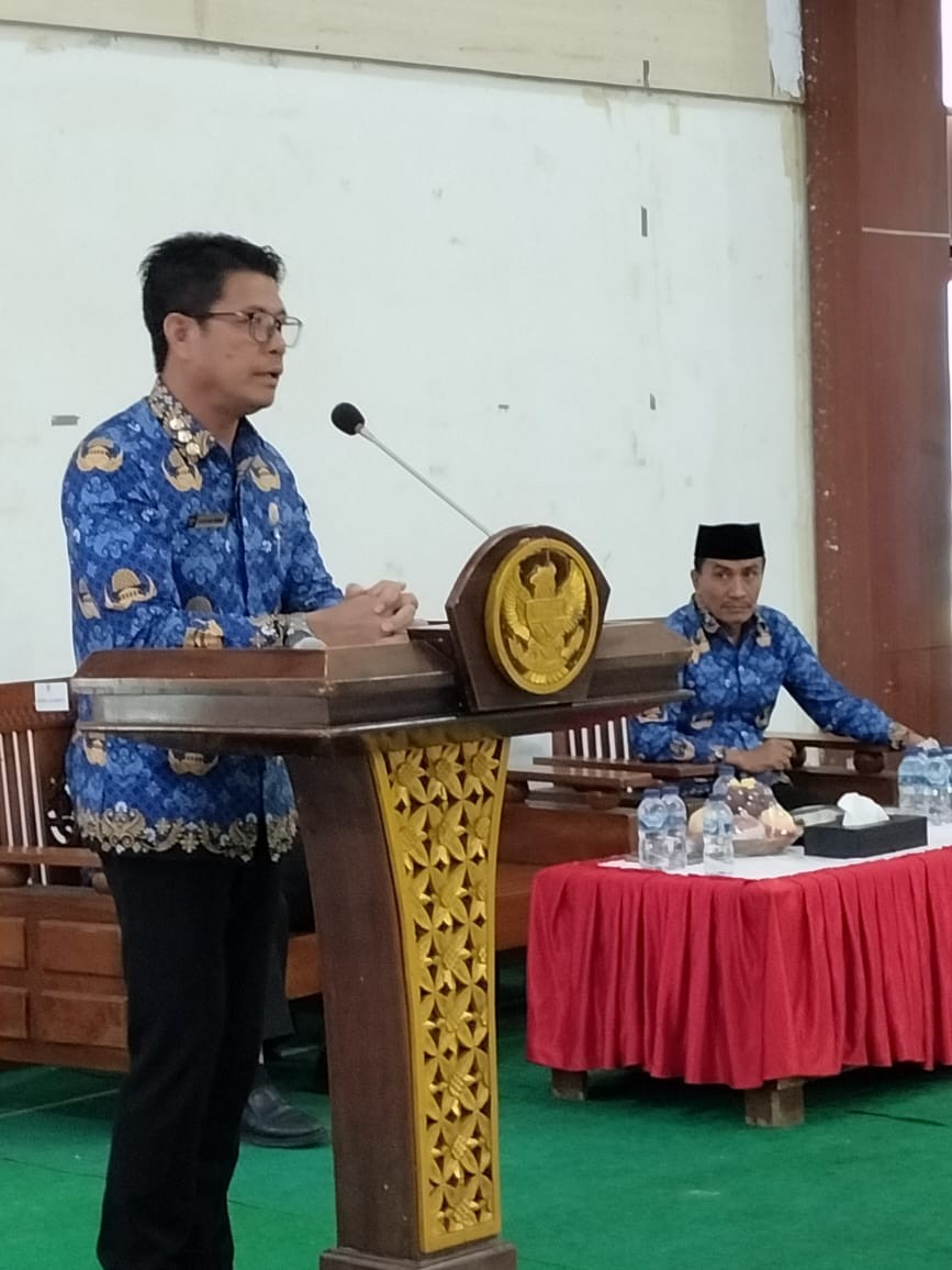 Moment Rapat Pimpinan, Bupati Dompu Harapkan Staf Ahli dan Asisten Produktif Berikan Telaahan