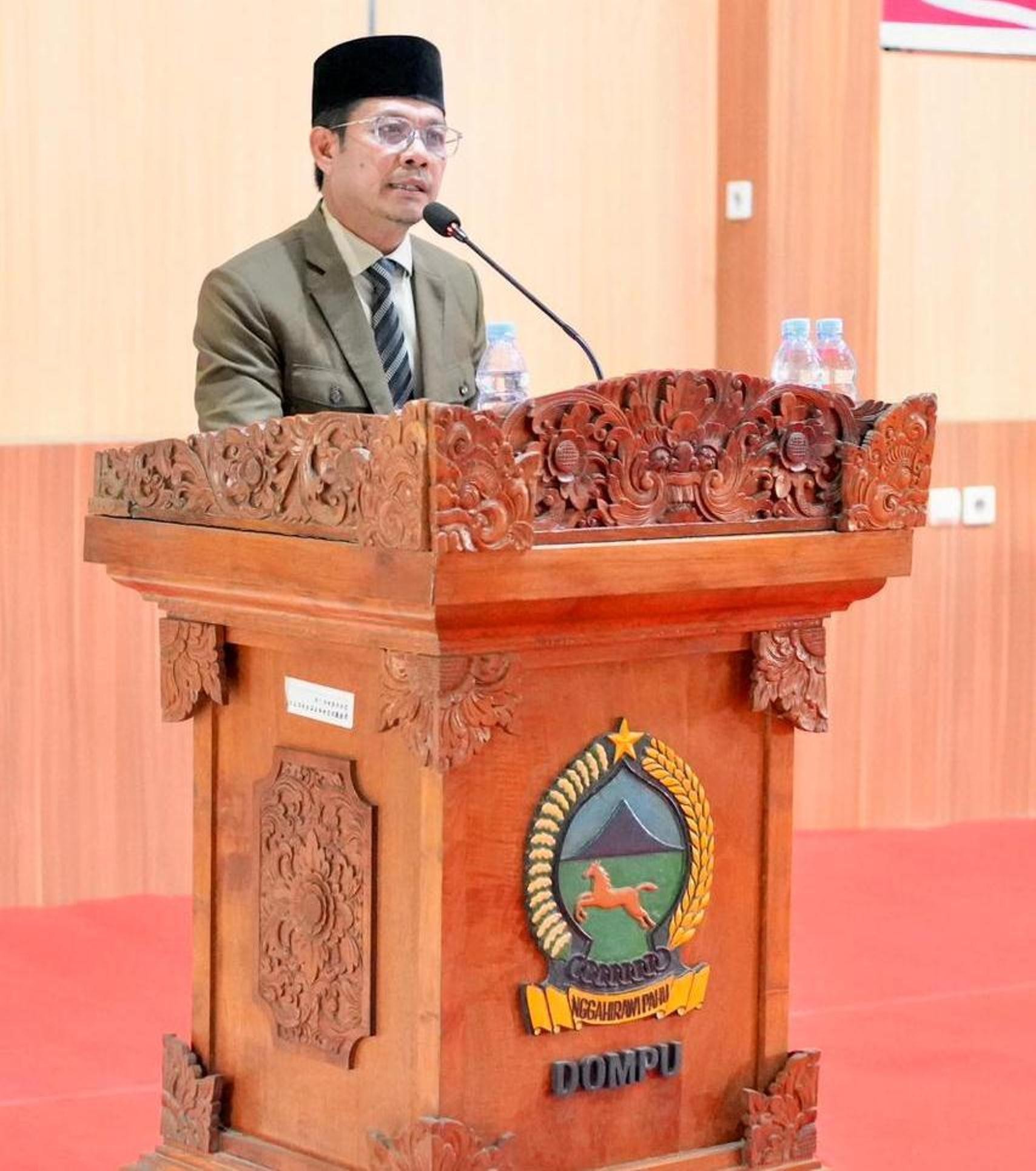 LKPJ Bupati Tahun Anggaran 2025 Secara Resmi Diterima Dalam Paripurna DPRD Dompu
