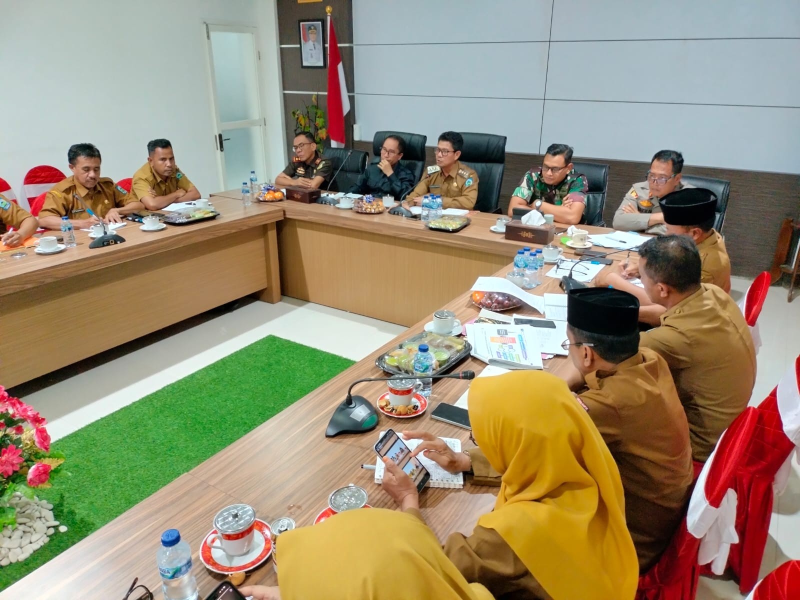 Bupati Dompu Rapat Koordinasi dengan Forkopimda