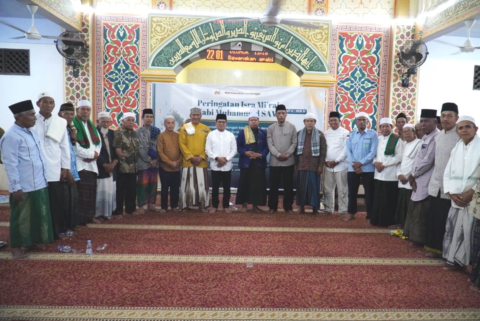 Bupati Dompu Disambut Penuh Kebanggaan dalam Acara Isra Mikraj Kelurahan Dorotangga